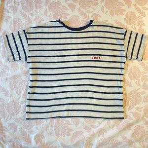 Roxy, Medium, white and blue stripe TShirt.